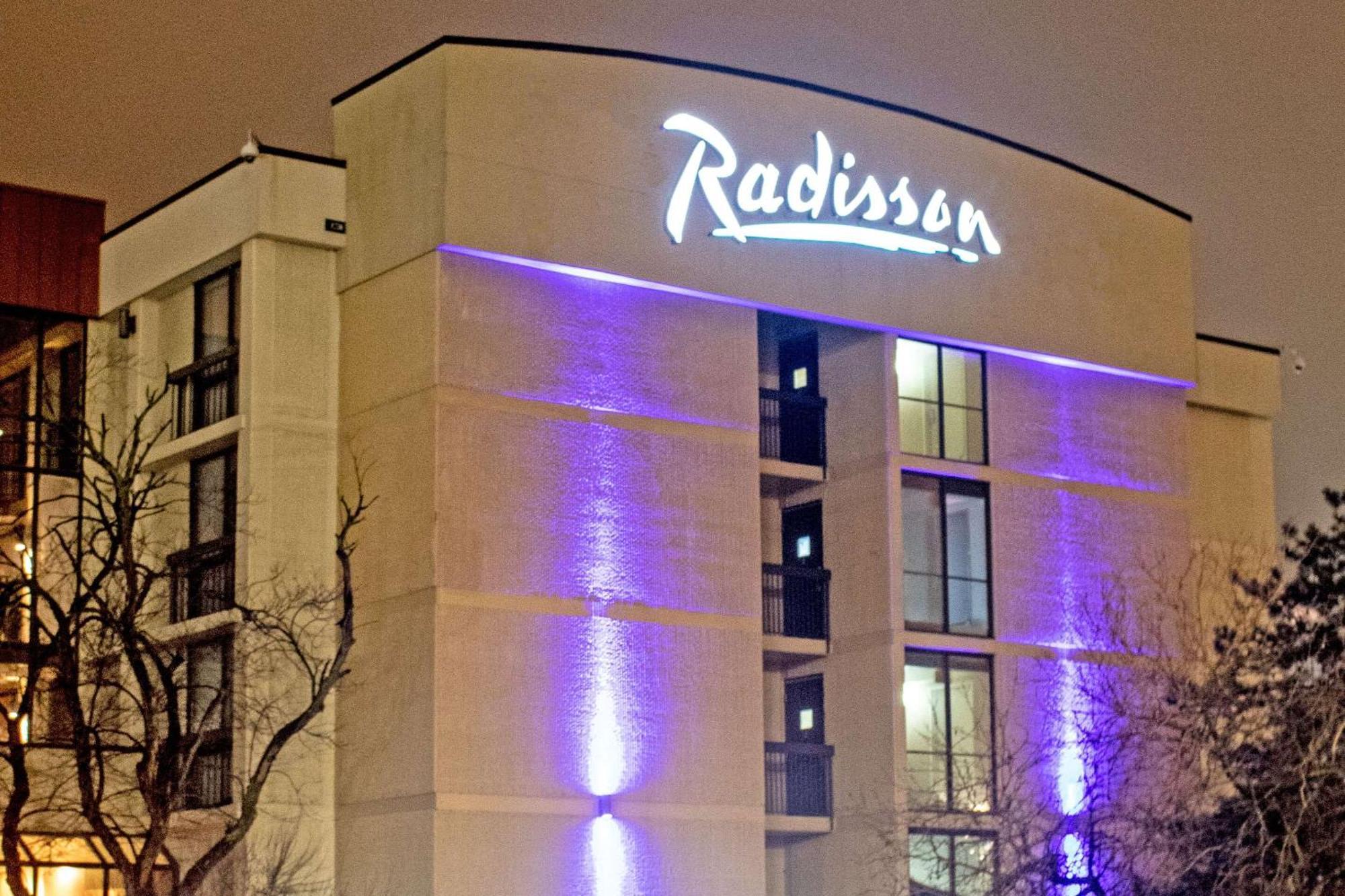 Radisson Hotel Lenexa Overland Park Exterior foto
