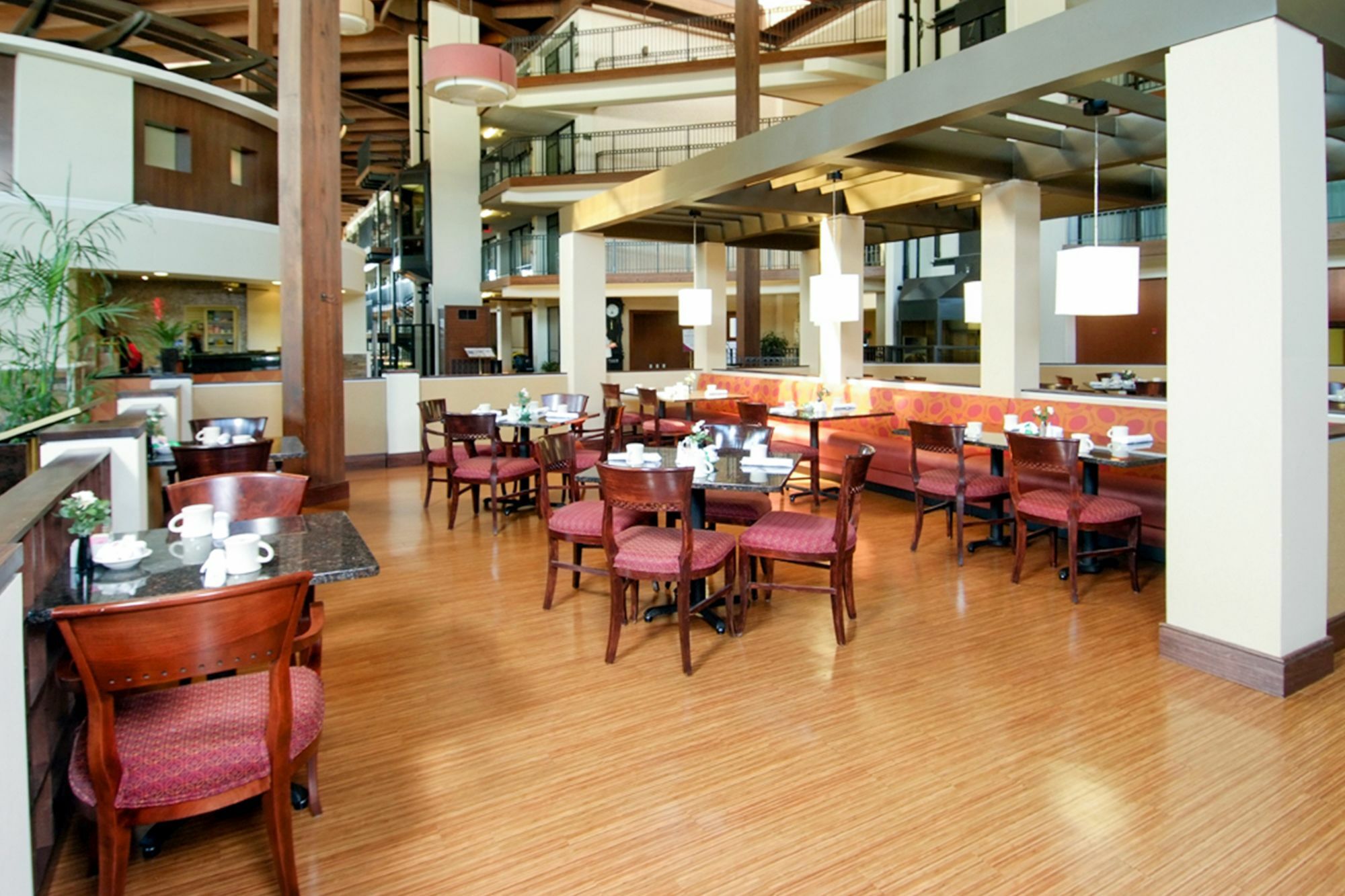 Radisson Hotel Lenexa Overland Park Exterior foto