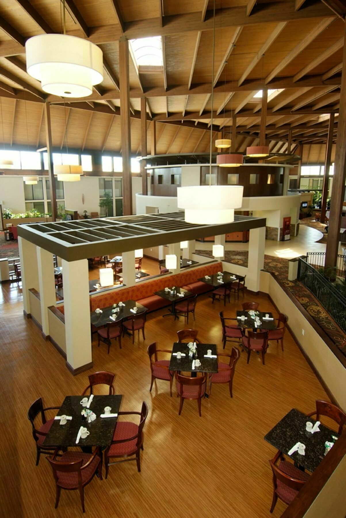 Radisson Hotel Lenexa Overland Park Exterior foto